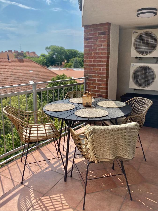 Gutenberg Penthouse Szeged Esterno foto